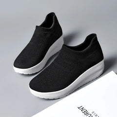 Woman Vulcanize Shoes Platform Sneakers Women Plus Size Femme Shoes Designer Thick Bottom Loafers Slip On Luxury Women Shoes