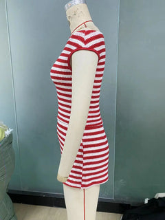 Women's Summer Short Two-piece Set New Vacation Style Striped Slim Fit Slim  Slimming Vest Hip Hugging Short Pants Set For Women