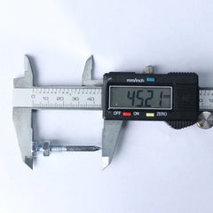 Lawn Aerator Shoes Manual Lawn Aerator with Spike Adjustable Spiked Aerating Sandals Reusable Plastic Lawn Aerator Sandals