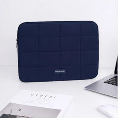 14/15.6inch Quilted Tablet Bag Shockproof Solid Color Travel Tablet