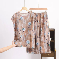 XL to 6XL Plus size Summer Pajamas set short sleeve Tshirt and Capri Pants Floral Print Loose homewear suits comfort sleepwear