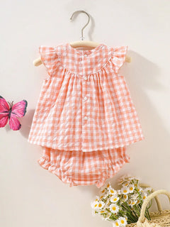 Newborn baby girl two-piece set: white cotton pleated sleeveless checkered top and matching triangular leggings