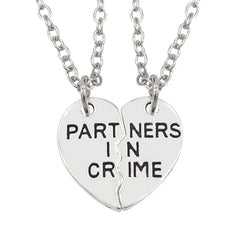 2pcs/set Splicing Necklace Heartbroken Pendant Necklace Men and Women