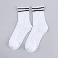 Comfortable Casual Fashion Autumn Cartoon Winter Cotton Sport Women Hosiery Middle Tube Socks Bear Socks Couple Socks