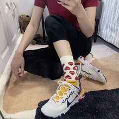 New Women Socks Cute Love With Heart Print Sock Cotton Harajuku Vintage Happy Female Dots Heart Kawaii Sox White Pink Crew Sock