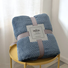 Fluffy Coral Velvet Blanket Flannel Plush Comfortable Thickened and Warm Soft Sofa Throw Blanket for Air-Conditioned Room Luxury