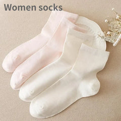 Women's Mulberry Silk Socks Thin Anti-odor Breathable Sweat-absorbent Ankle Socks / 80% Mulberry Silk+17% Nylon+3% Spandex
