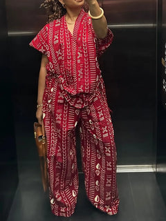 New Fashion Printed Two-piece Set Women's Loose Casual Short-sleeved Drawstring Waist Slimming V-neck Shirt Wide-leg Pants Sets