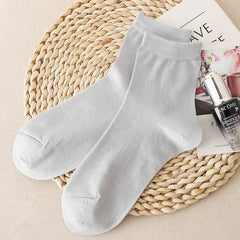 Women's Mulberry Silk Socks Thin Anti-odor Breathable Sweat-absorbent Ankle Socks / 80% Mulberry Silk+17% Nylon+3% Spandex