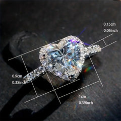 Exquisite Romantic Engagement Jewelry 3 Prong Heart Rings For Women Wedding Party Valentines Gift