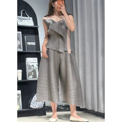 Miyake Pleated T-Shirt New Sleeveless Color-Block Camisole Women's Lightweight Draped Top with Matching Shorts and Capri Pants
