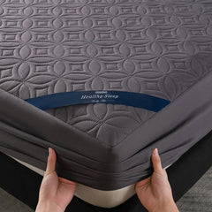 Ultrasonic Quilted Waterproof Antibacterial Mattress Protector Breathable Ultra Soft Noise Free 30CM Deep Pocket Fitted Sheet