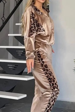 Women's 2-piece Set Retro Leopard Print Zipper Bomber Jacket Sweatshirt + High-waisted Trousers Sets Women's Velvet Pants Suit