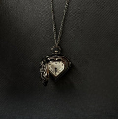Original Hollow Heart Pocket Watch Chain Keychain Design Steampunk Clock Vintage Necklace Pendant Jewelry Watch Men Women Gift