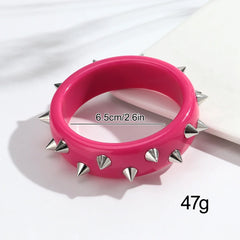 Fashion Pink Acrylic Rivets Round Bangle Bracelets for Women Novelty Geometric Chunky Cuff Bangles Y2K Jewelry Gifts Accessory