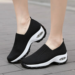Breathable Mesh Slip-On Sports Shoes Comfortable Thick Bottom