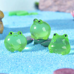 10/20/50pcs Luminous Green Frogs Doll House Miniatures Cute Fairy Garden Gnome Moss Terrarium Decor Crafts Bonsai DIY Figurine