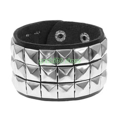 T5UF Stylish Punk Rock Bracelet Square Rivets Punk Wristband Trendy Gothic Jewelry Suitable for Individuality and Comfort