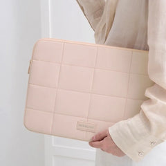 14/15.6inch Quilted Tablet Bag Shockproof Solid Color Travel Tablet