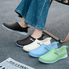 Ladies' fashionable new style waterproof shallow-toe anti-slip rain shoes, wear-resistant kitchen thick-soled short-tube work ru