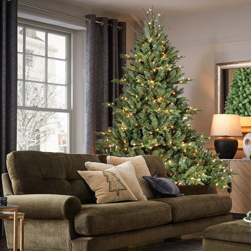 7.5ft Full-Shape Christmas Tree with 850 UL Certified Lights, 2441 PE/PVC Mixed Branch Tips, Hinged Easy Setup Artificial Tree with Wide Base and Metal Stand, Green