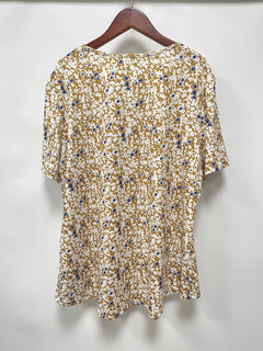 Plus-size spring-summer short-sleeved T-shirt with randomly printed buttons