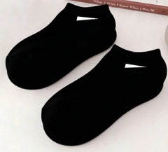 10-Pair Black Sock Pack - Extra-Soft, Comfortable Casual-Style Socks Crafted From Premium Breathable Cotton, Perfect For Everyd