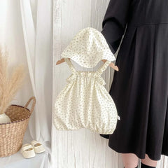 Korean-style summer baby girl thin strap floral jumpsuit hat, baby girl fashion strap jumpsuit, very suitable for travel wear